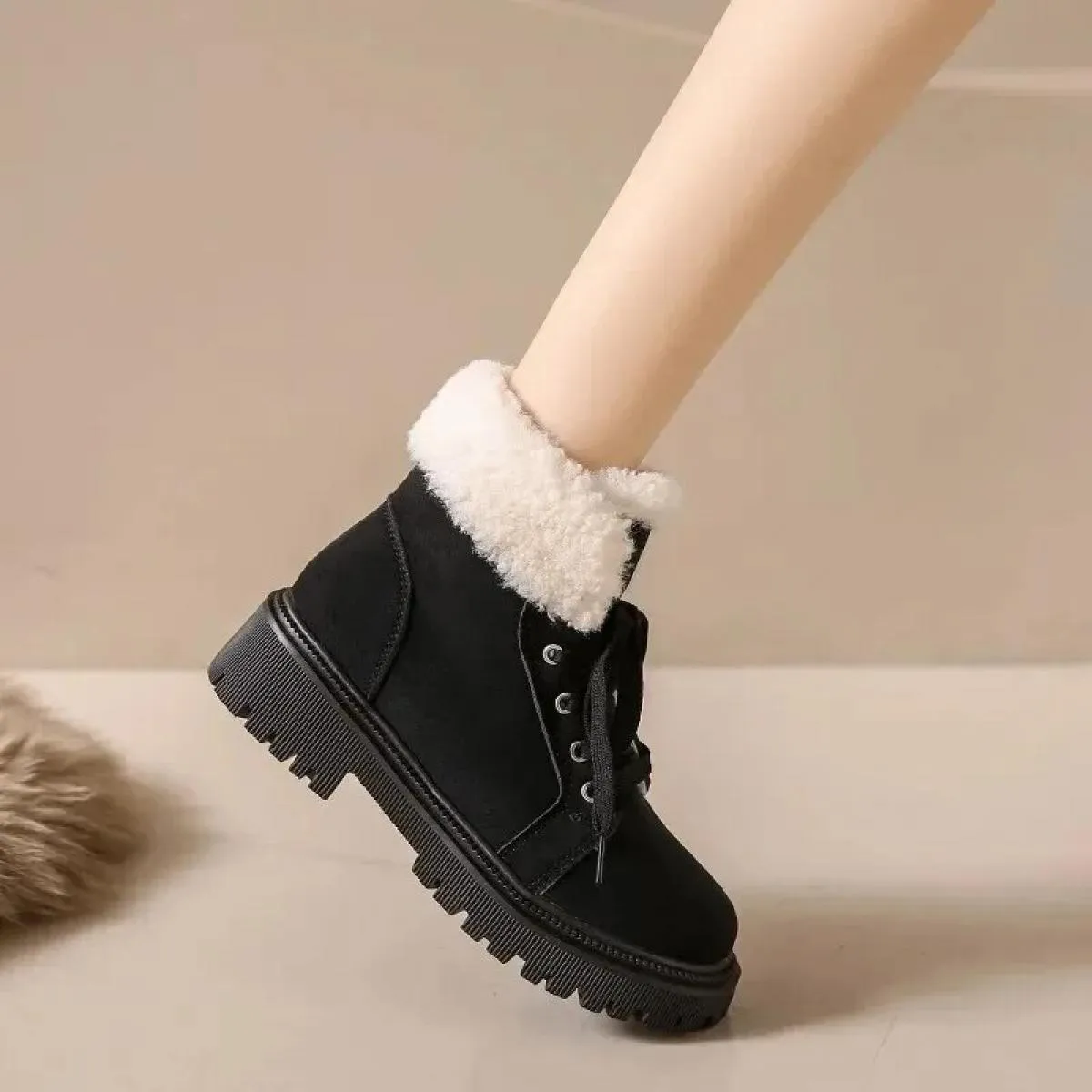 2024 nuove scarpe da neve da donna di vendita calde tinta unita inverno caldo flip in pile scarpe da donna tacco basso in gomma