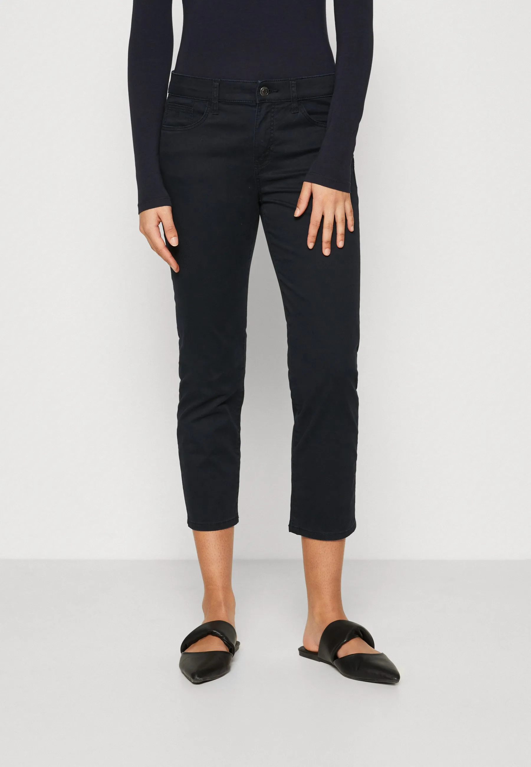 5 POCKET CAPRI - Pantaloni
