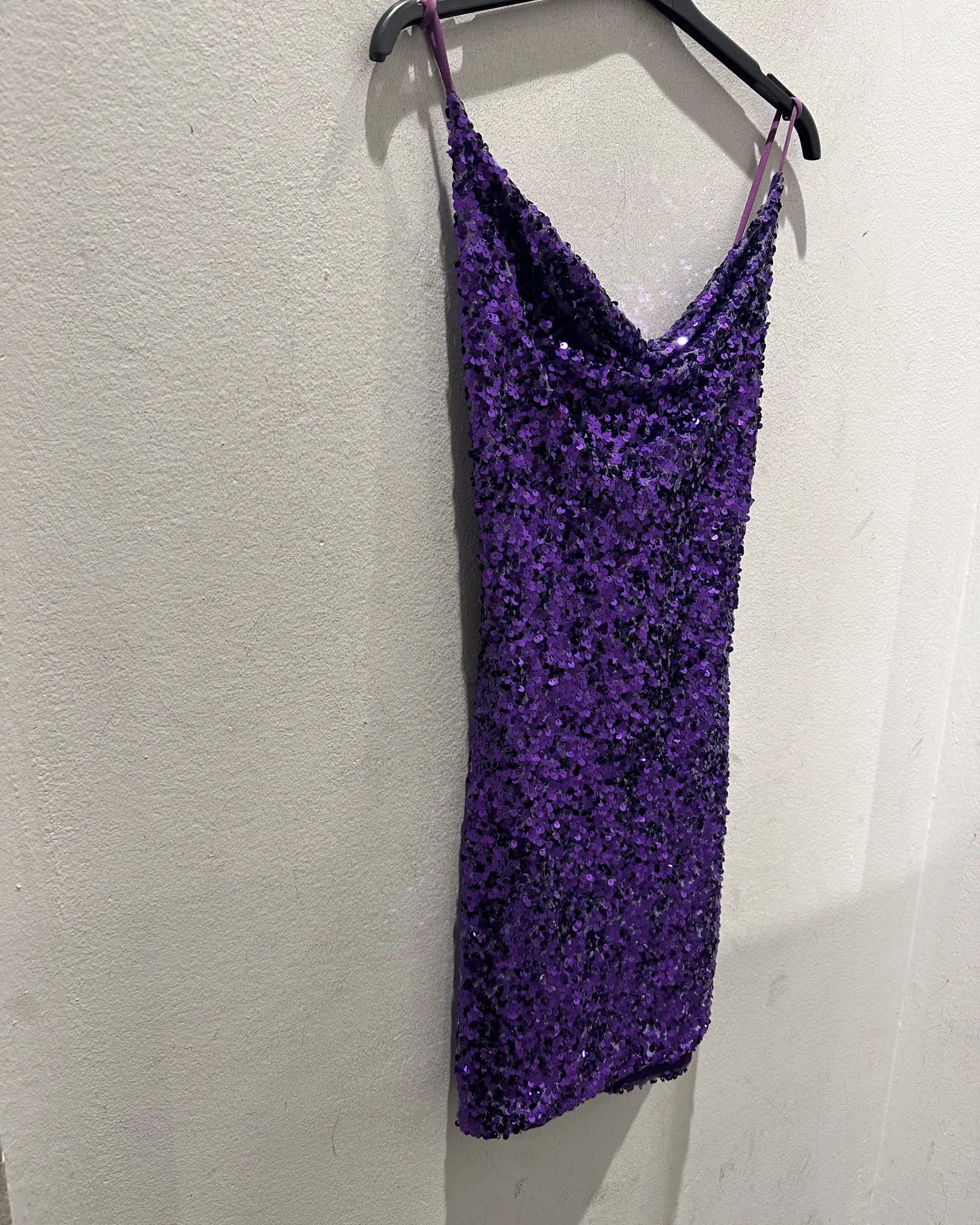 Abito in paillettes - Viola
