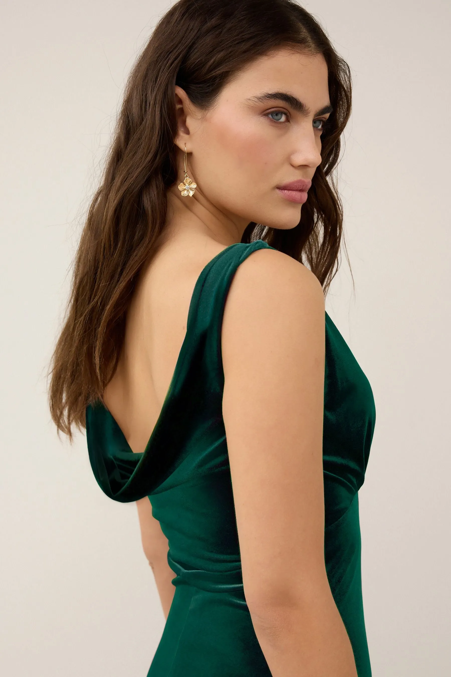 Abito maxi in velluto con scollo a V
