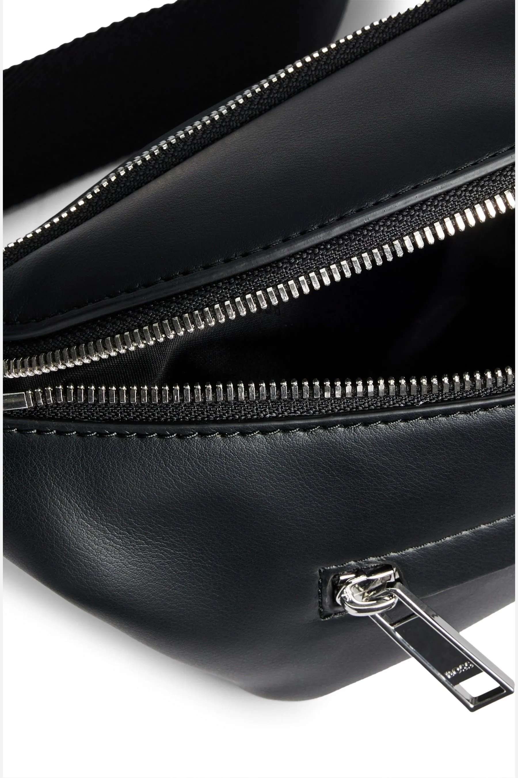 BOSS - Borsa con cintura in pelle sintetica e Signature A righe