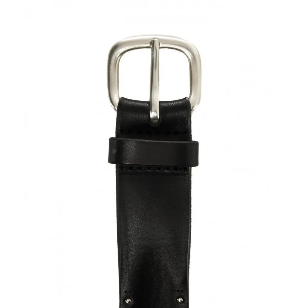 Cintura in pelle con rivetti nero