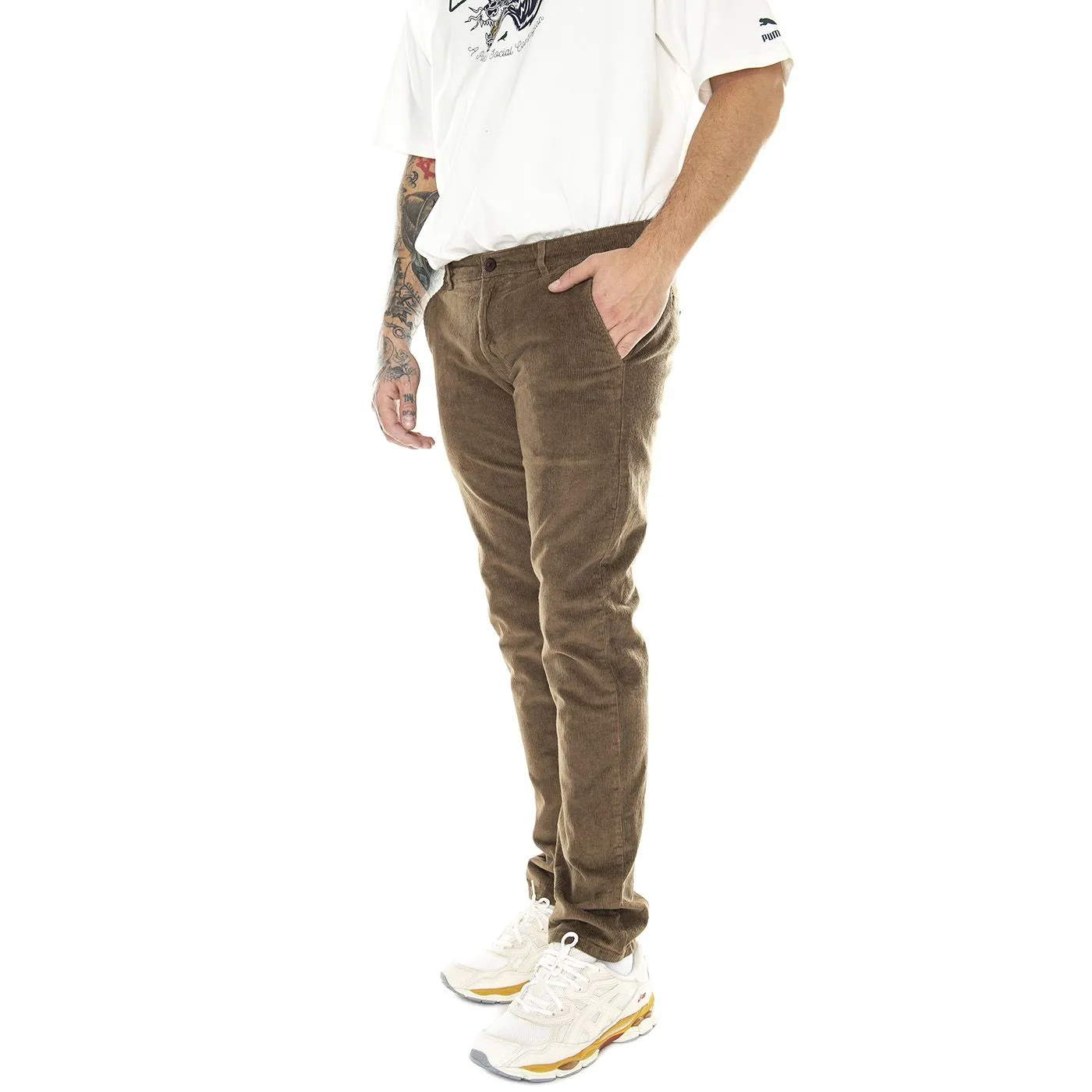 Farah Elm Stretch Corduroy Trousers In Beige - Pantaloni in Velluto Uomo Beige    