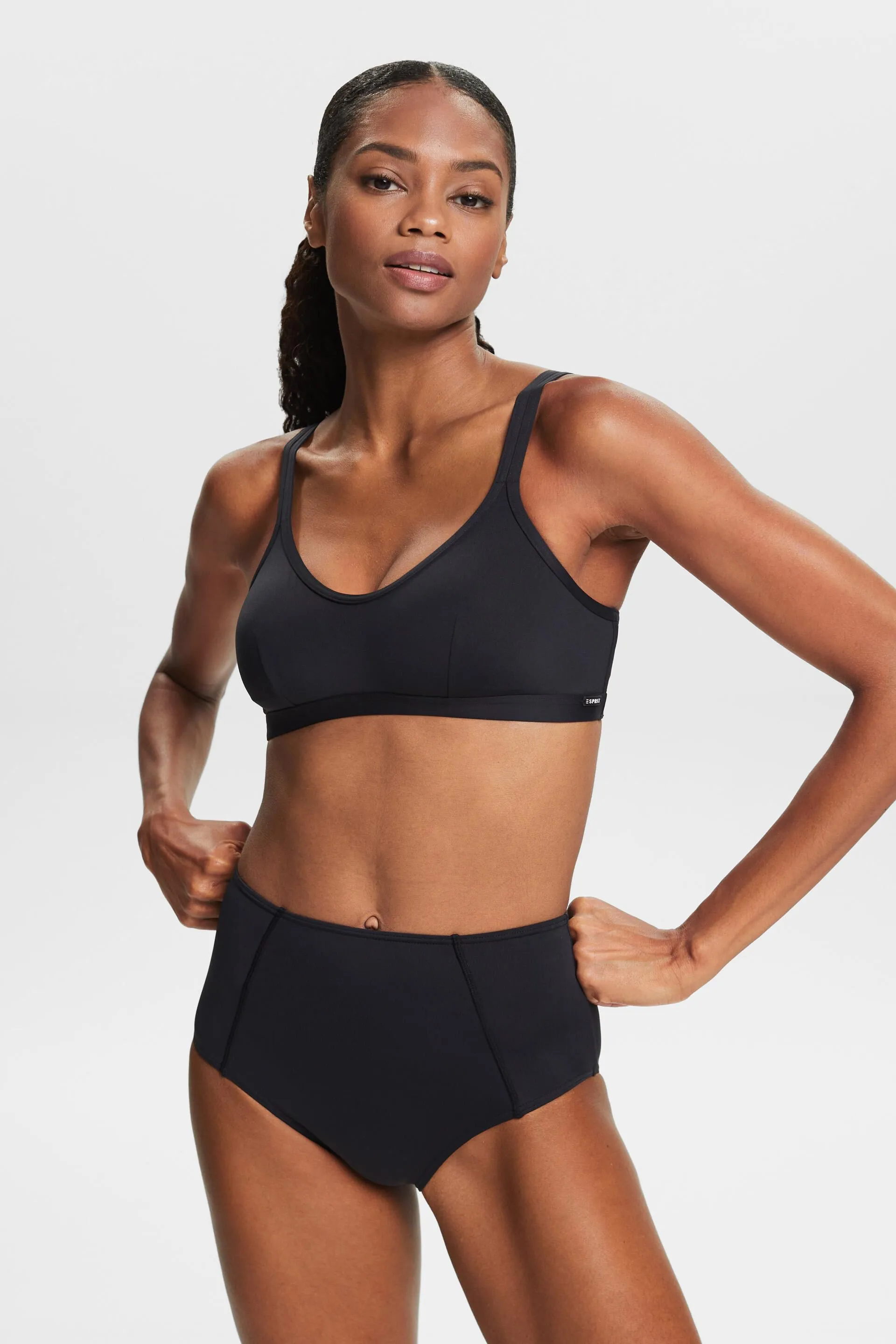In materiale riciclato: reggiseno imbottito a bustier