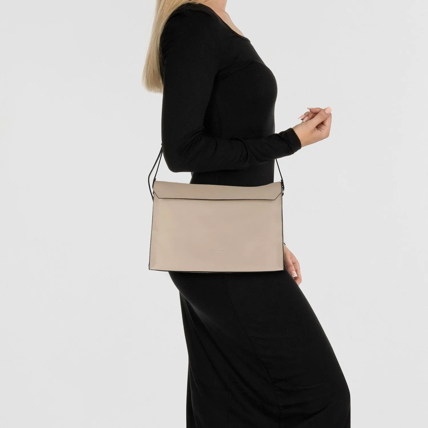Liebeskind Lora Borsa a tracolla Pelle 35 cm