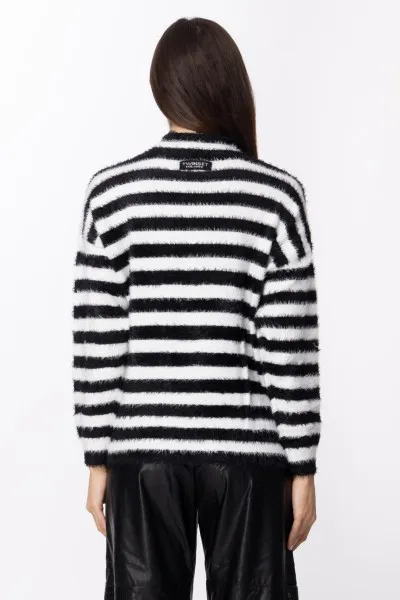 Maglia righe con scollo a goccia RIGA NEVE/NERO