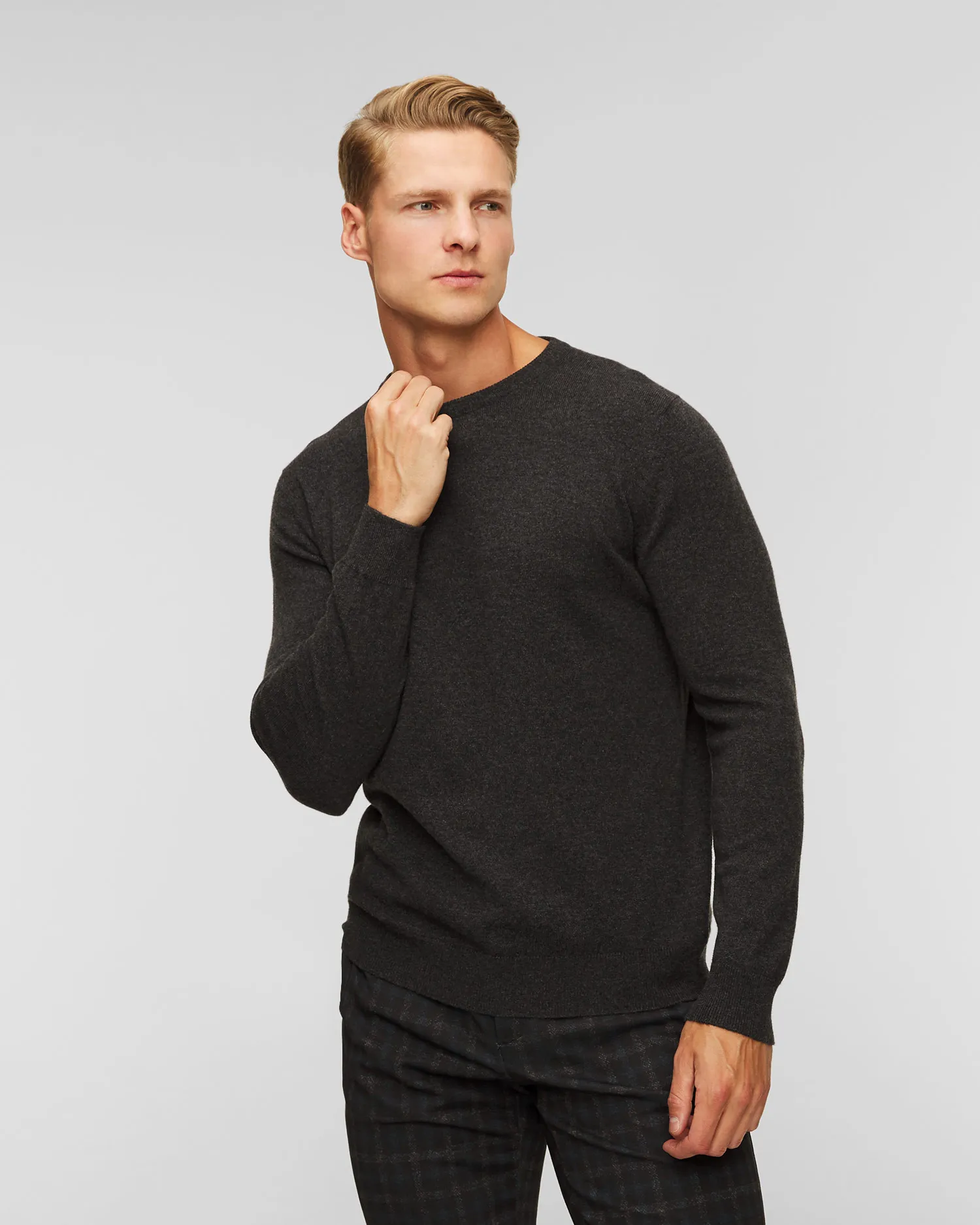 Maglione in cashmere da uomo Johnstons of Elgin kap04655ha71654-ha7165