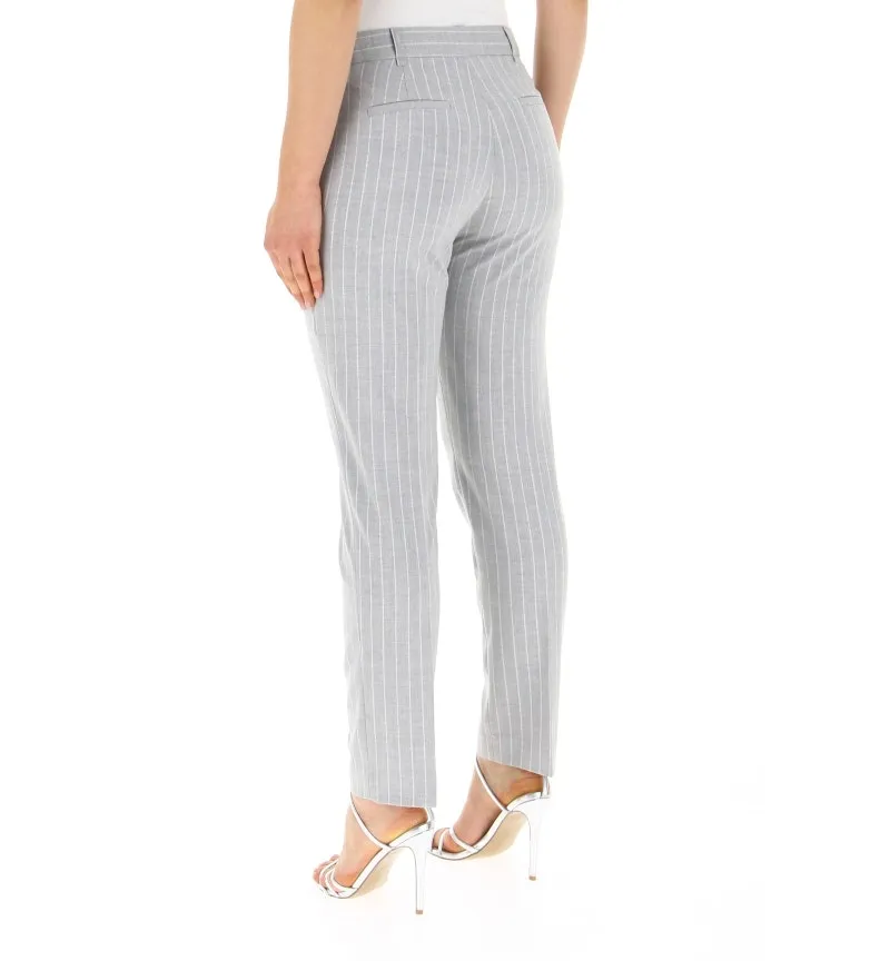 Pantalone a sigaretta
