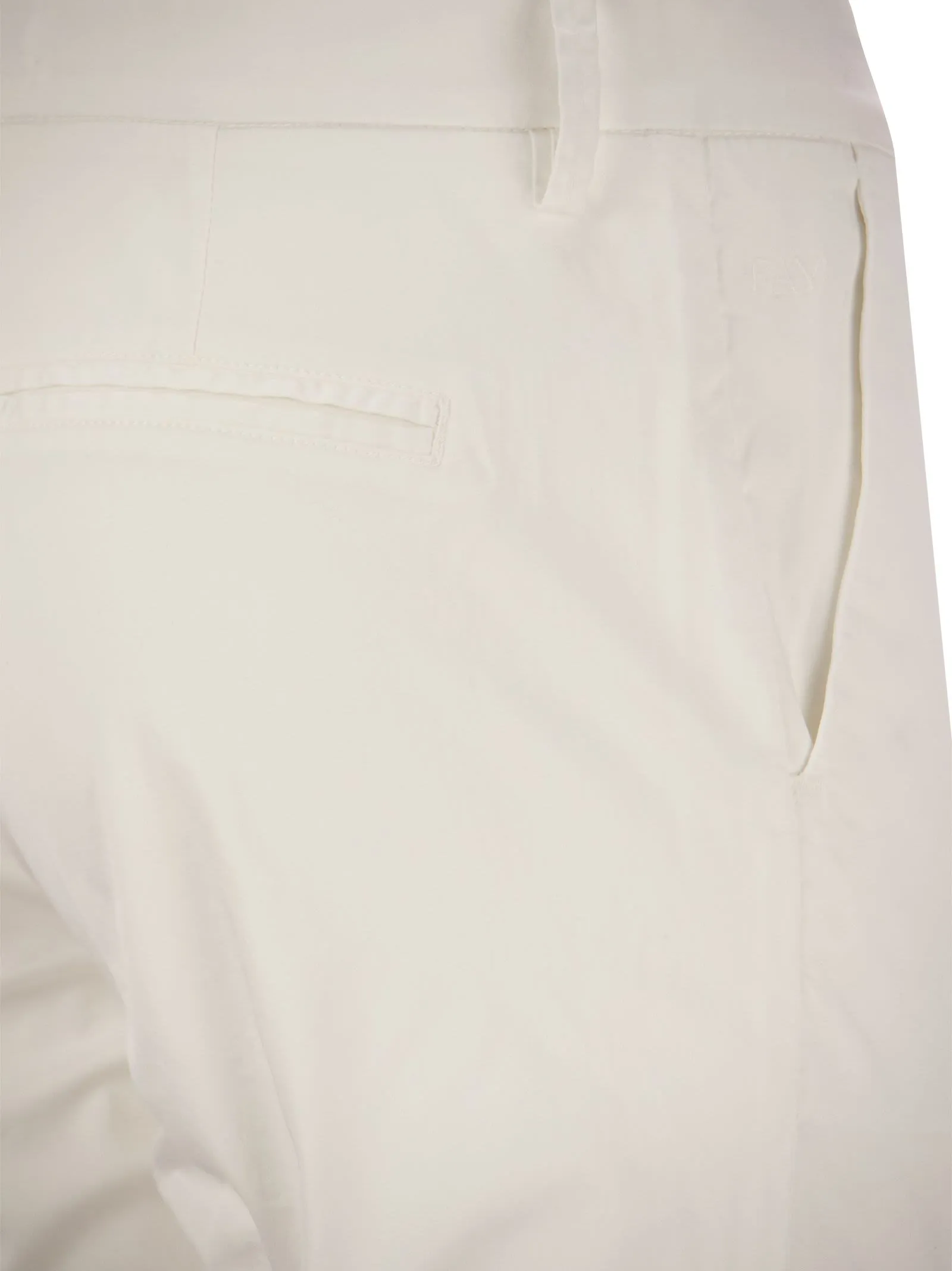 Pantalone Chino