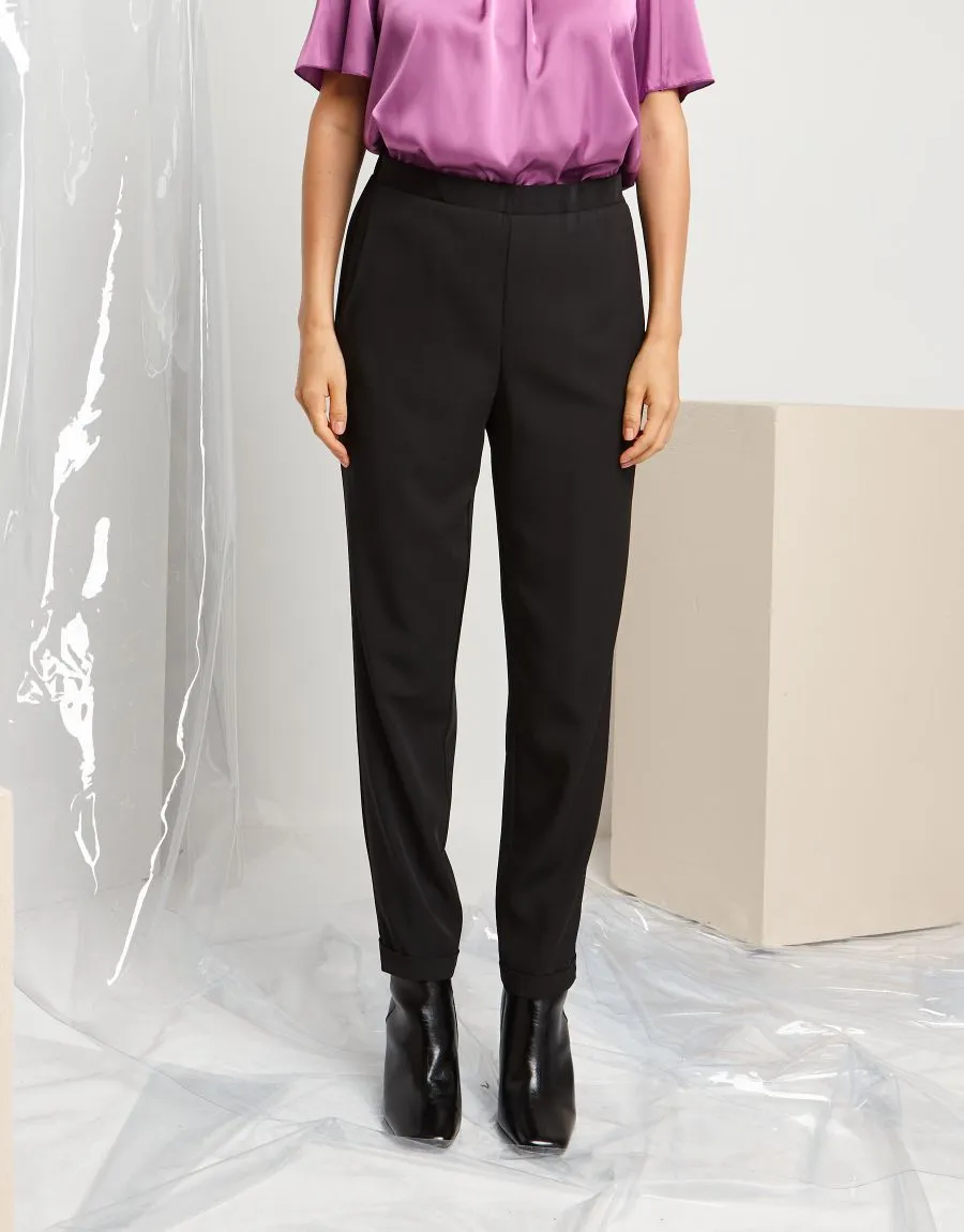 Pantalone nero in tessuto fluido