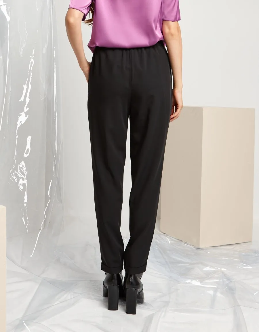 Pantalone nero in tessuto fluido