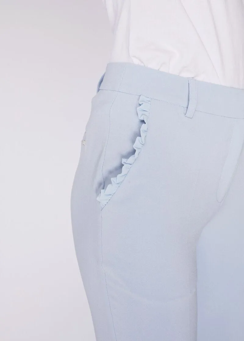Pantaloni capri con rouches