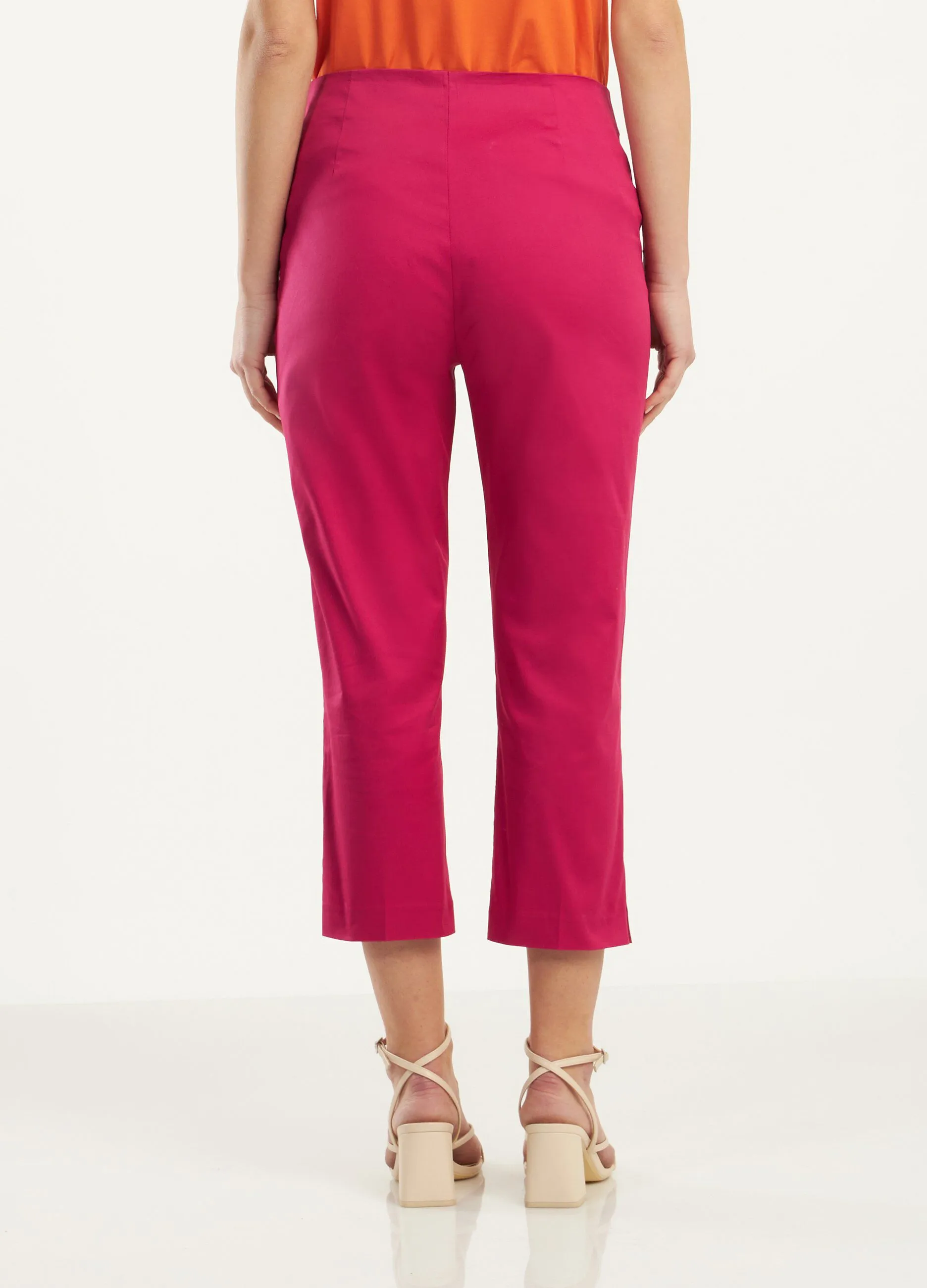 Pantaloni capri in cotone elasticizzato donna