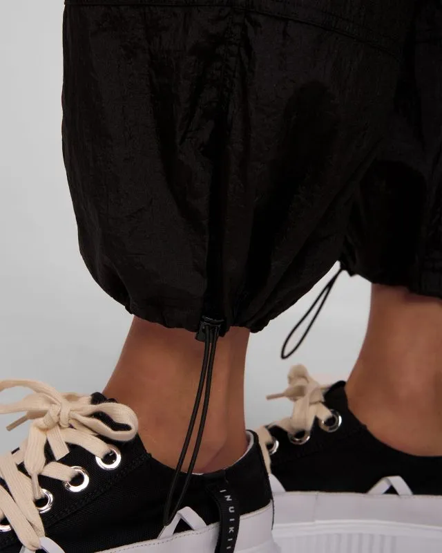 Pantaloni neri da donna Deha