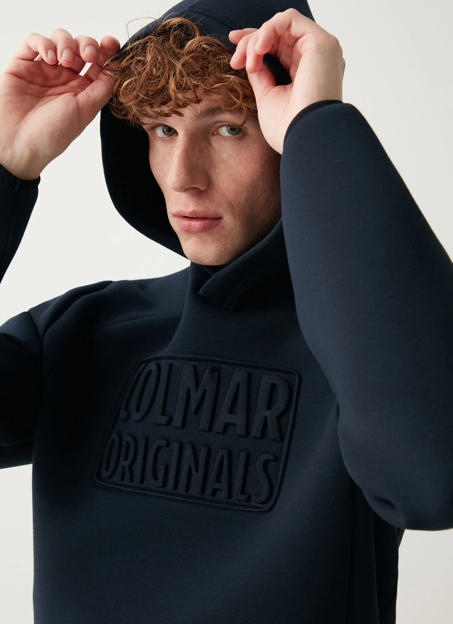 Scuba-effect hoody