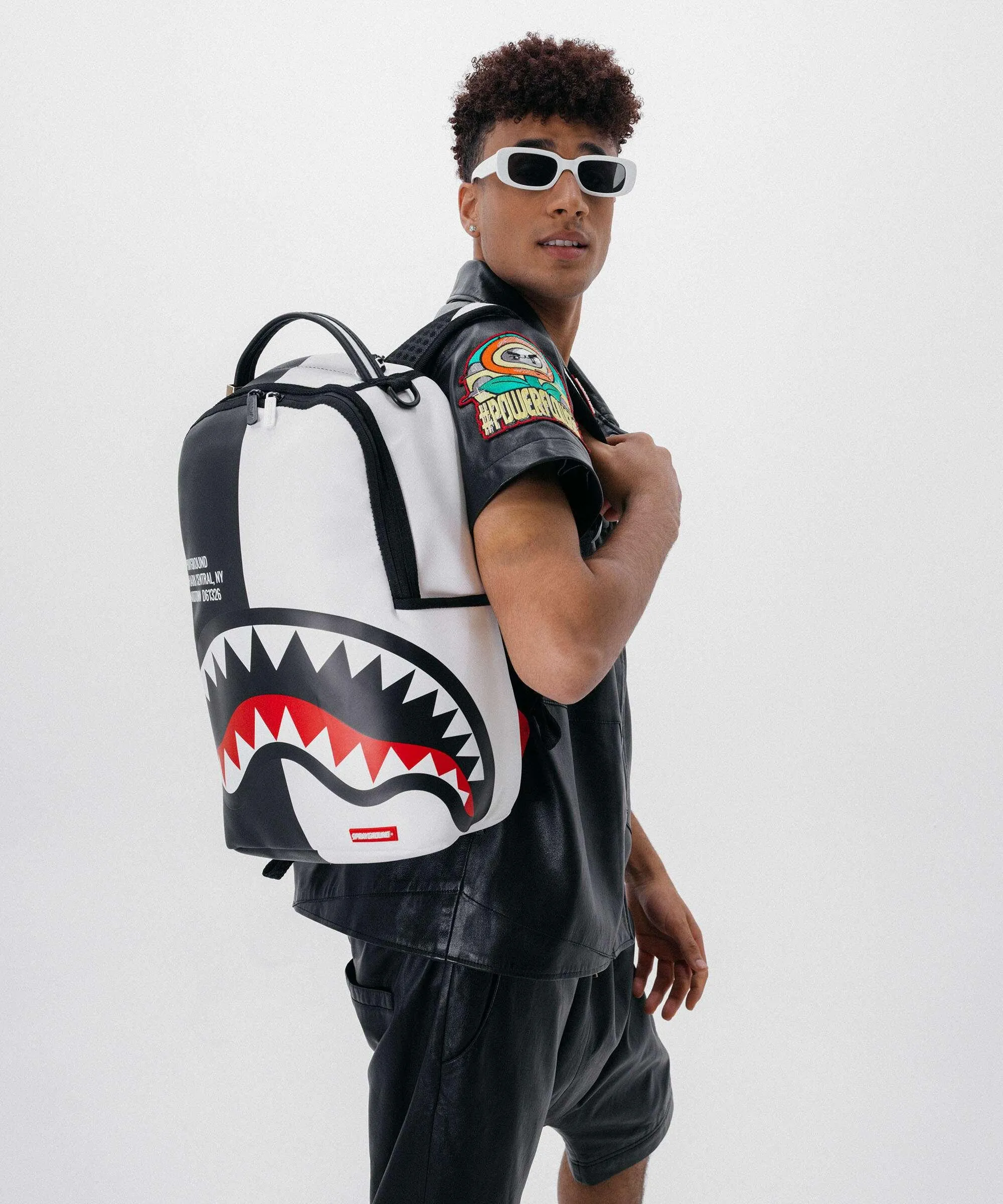  Sprayground Shark Central 2.0 Zaino 13″ plastica nero/bianco  