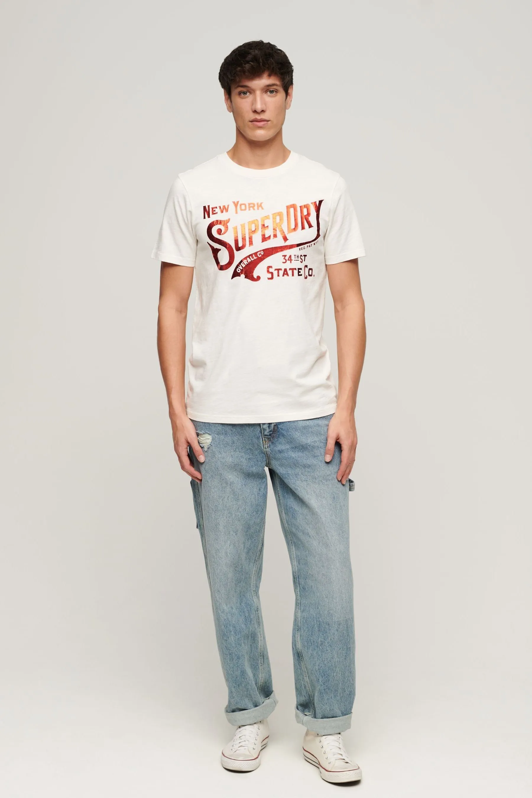 T-shirt con grafica Superdry Dettagli metallizzati Abbigliamento da lavoro