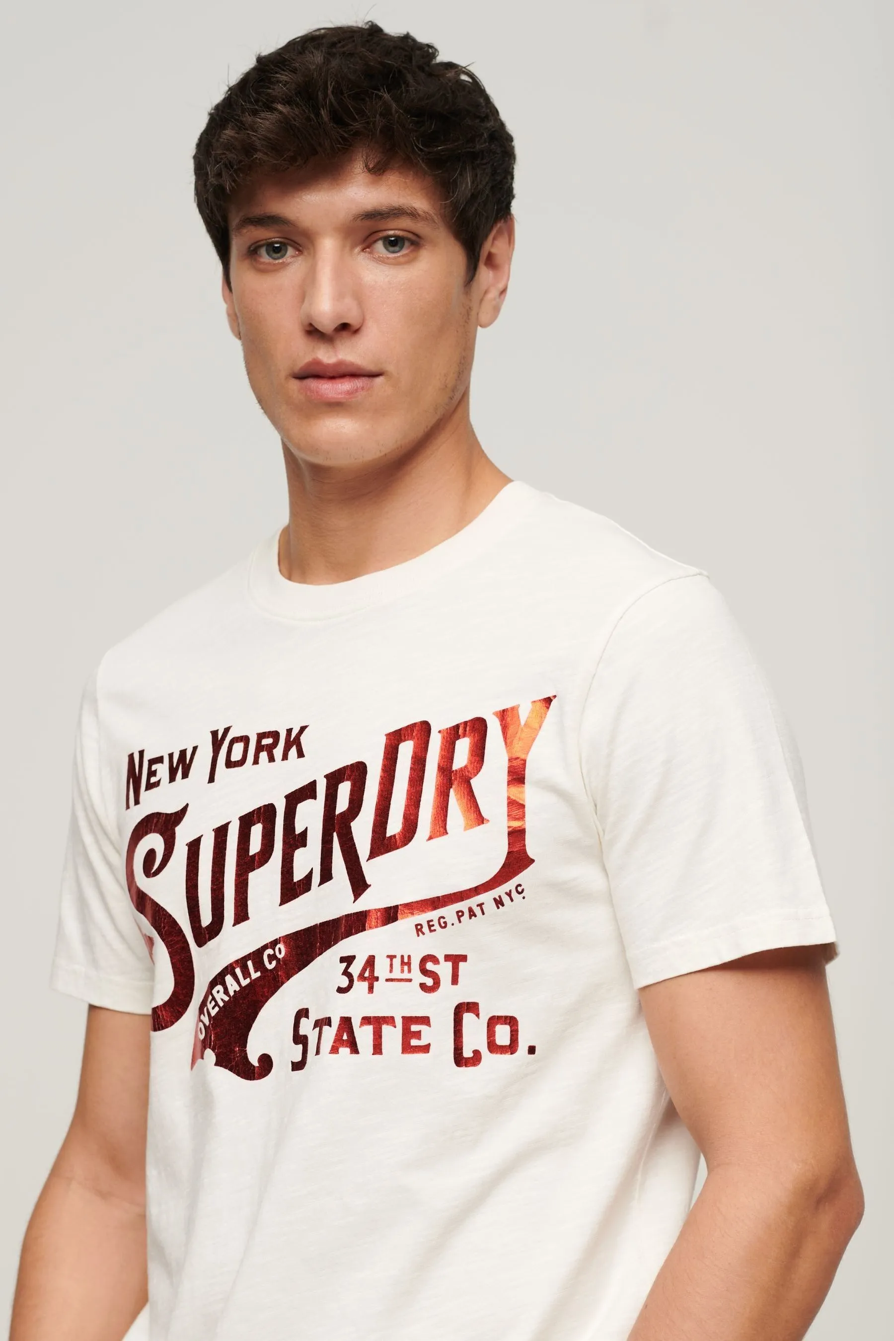 T-shirt con grafica Superdry Dettagli metallizzati Abbigliamento da lavoro