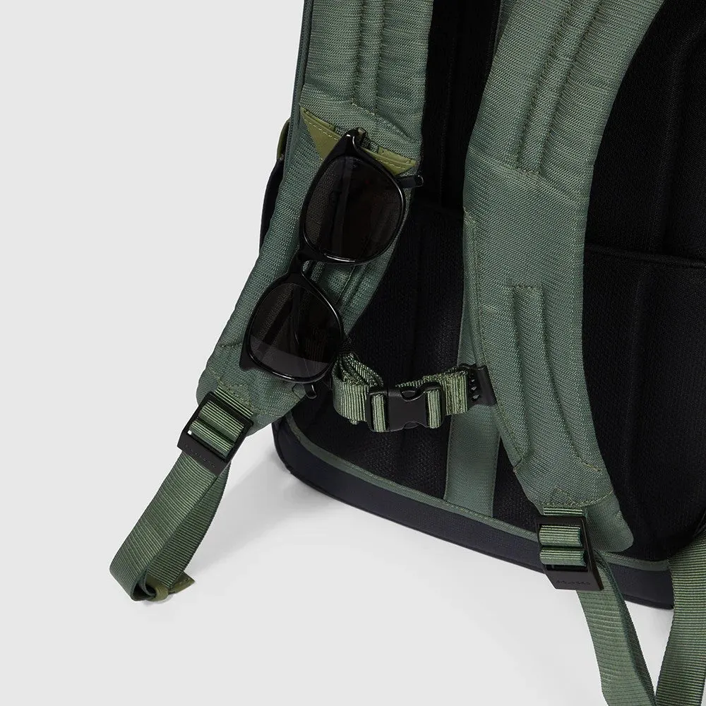 Zaino PIQUADRO con porta pc 15.6 pollici o porta iPad CA6314S131 verde